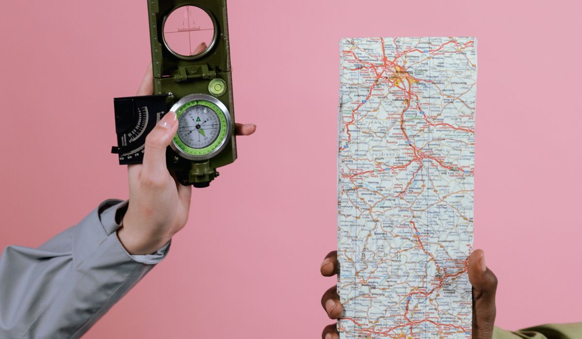 Night Navigation on Coastal Paths and Beaches